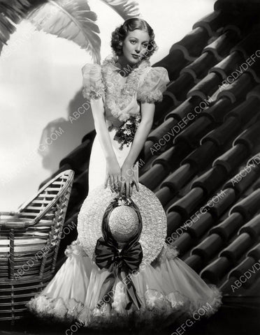 gorgeous Loretta Young in dress film Caravan 8b20-1678