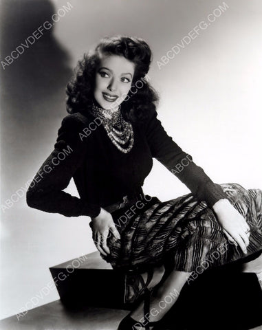 beautiful Loretta Young portrait 8b20-1683