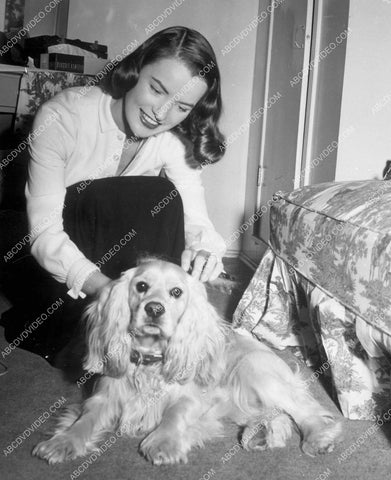 Ella Raines grooming her dog 8b20-16969