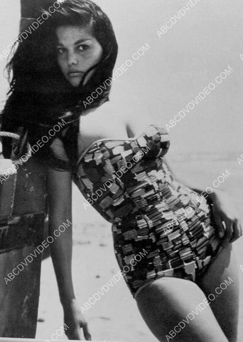 super sexy Claudia Cardinale 8b20-17197