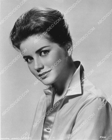 great Dolores Hart portrait 8b20-17274