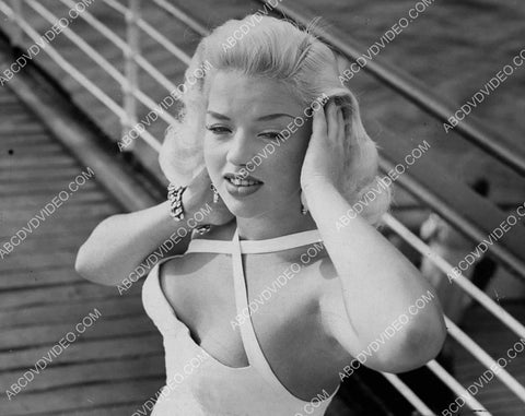 great candid Diana Dors 8b20-17306