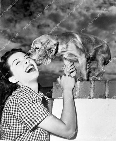 Gail Russell playing w her cute little dog 8b20-17405