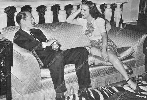 candid Franshot Tone Deanna Durbin on set film Nice Girl 8b20-17654