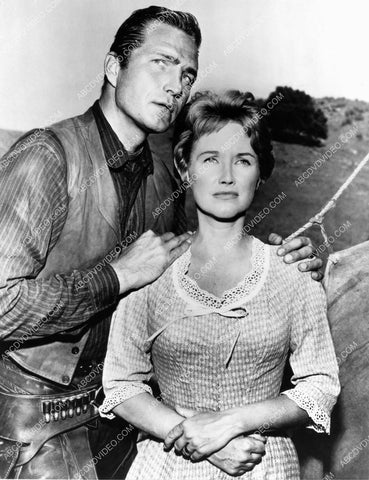 Eric Fleming and guest star TV Rawhide 8b20-17821