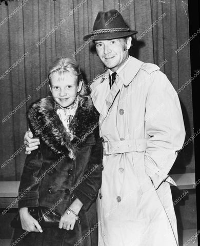 Hayley Mills and John Mills 8b20-18117