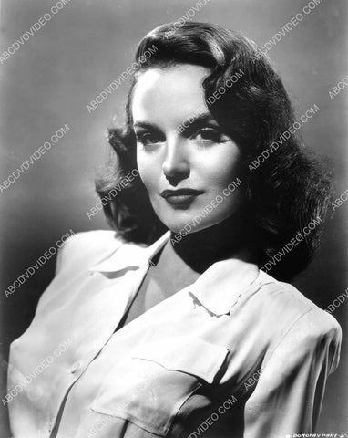 great Dorothy Hart portrait 8b20-18154