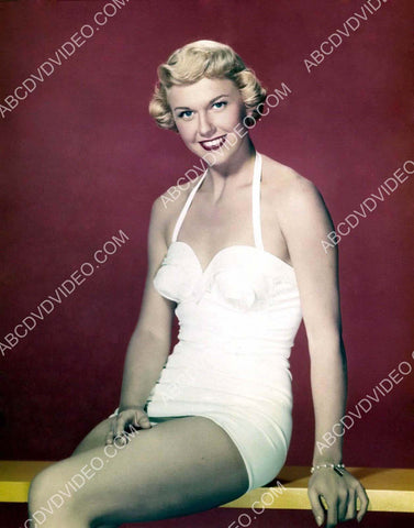 Doris Day in her swimsuit 8b20-18207