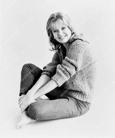 beautiful Hayley Mills portrait 8b20-18438