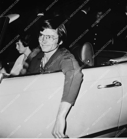 Peter Duel behind the wheel of his convertible automobile 8b20-18862