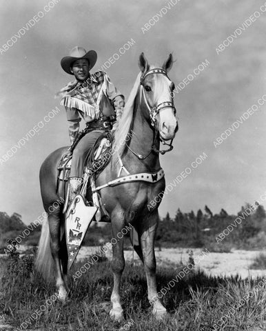 Roy Rogers and Trigger porrait 8b20-18987