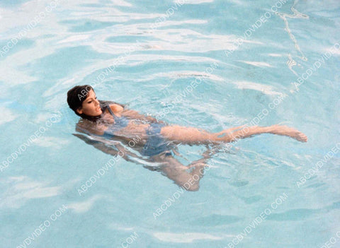 Marisa Mell taking a swim 8b20-19933