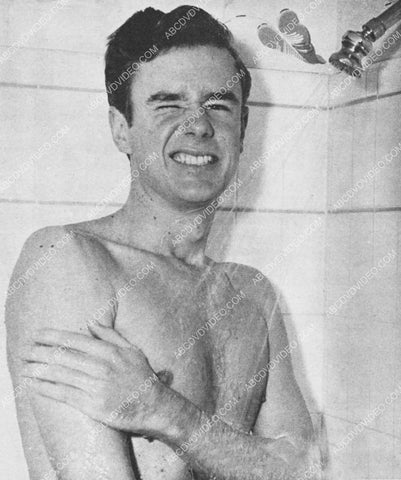 Marshall Thompson waking up in the shower 8b20-19962
