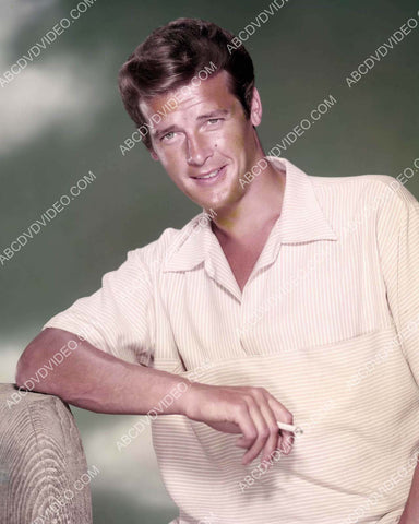 handsome Roger Moore portrait 8b20-20083
