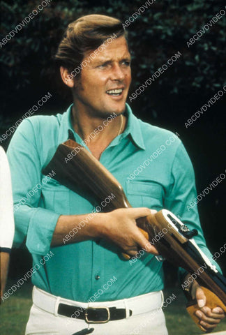 Roger Moore does some skeet shooting TV The Persuaders 8b20-20090