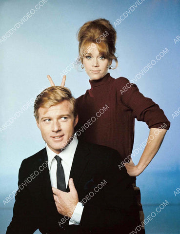 Jane Fonda having fun at Robert Redford's expense 8b20-20183