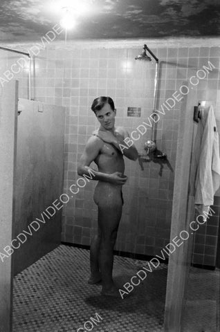 Pat Boone in the shower in the all together 8b20-20280
