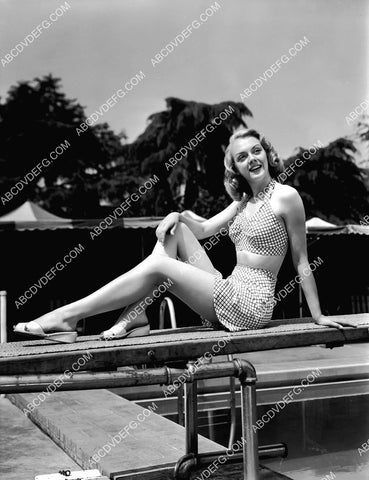 Leslie Brooks getting some sun on the diving board 8b20-20492