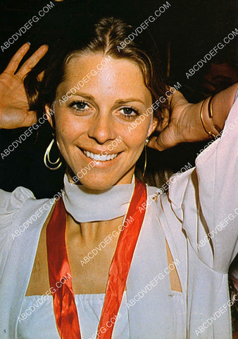 cool candid Lindsay Wagner 8b20-20564