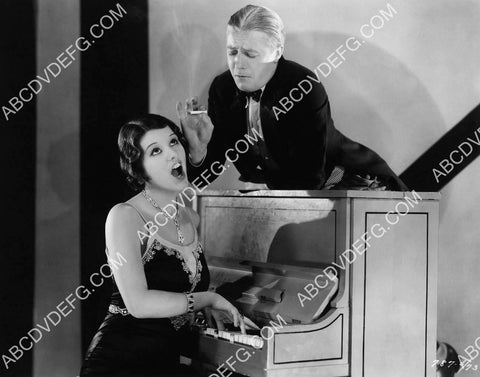 Lillian Roth at the piano unknown film short 8b20-20576