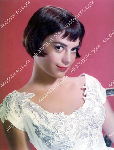 Natalie Wood portrait 8b20-20673