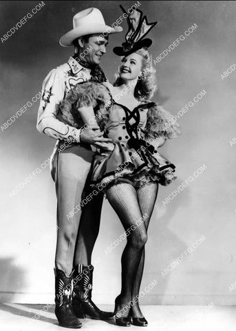 Dale Evans Roy Rogers portrait 8b20-20752