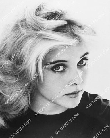 great Sue Lyon portrait 8b20-20761