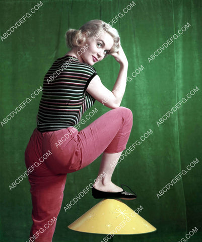 cool Shirley Eaton portrait 8b20-20766