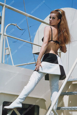 Ann-Margret in black and white go-go outfit 8b20-2351