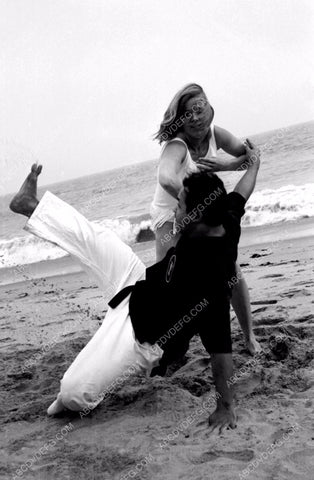 Anne Francis kickin butt on the beach 8b20-2523