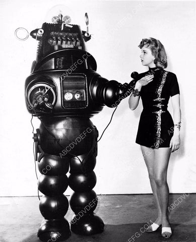 Robby the Robot puts a telephone call through to Anne Francis 8b20-2527