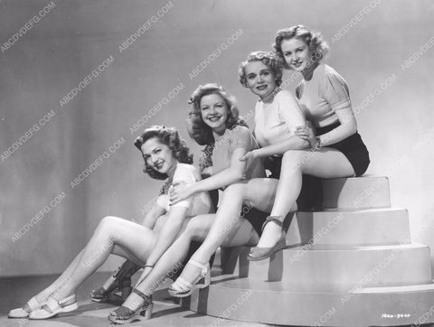 Anne Gwynne Marie Wilson and two more cuties all in shorts 8b20-2588