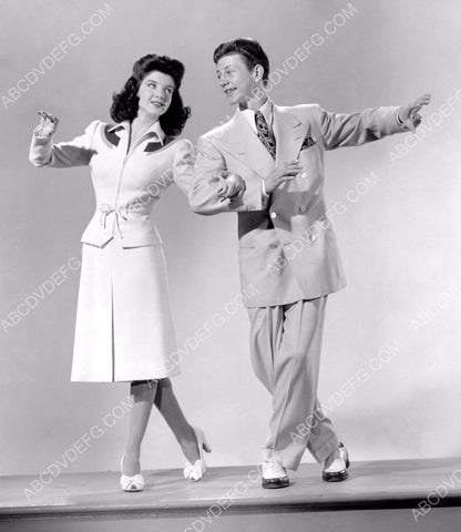 Donald O'Connor Peggy Ryand dance sequence 8b20-2695