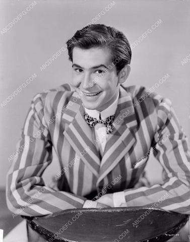 Anthony Perkins in circus barker type outfit 8b20-2980