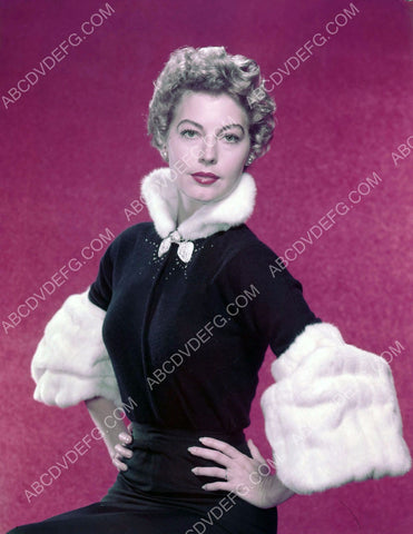lovely Ava Gardner portrait 8b20-3050
