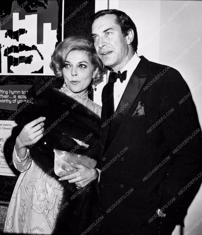 candid photo Barbara Bain Martin Landau out in public somewhere 8b20-3166