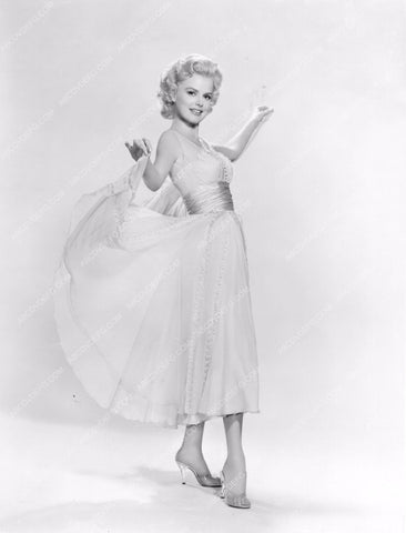 beautiful Barbara Lang in white dress portrait 8b20-3306