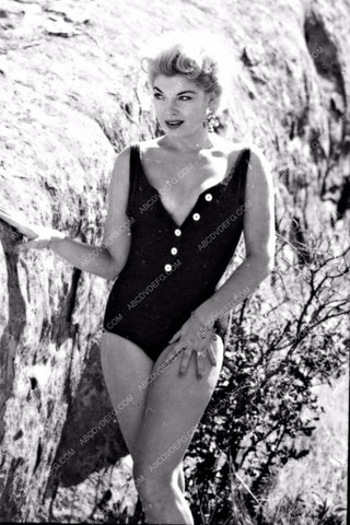 shapely Barbara Nichols in swimwear outdoors 8b20-3332