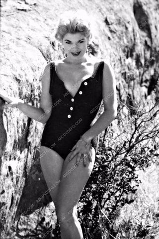 shapely Barbara Nichols in swimwear outdoors 8b20-3346