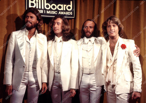 Barry Maurice Robin Andy Gibb The Bee Gees Billboard Music Awards 8b20-3811