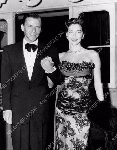 Frank Sinatra stunning Ava Gardner head out for a night on the town 8b20-3902