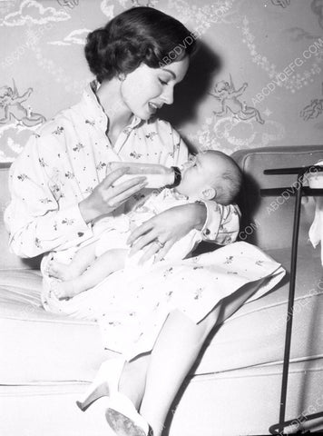 Ann Blyth the newborn and a bottle of milk 8b20-4041