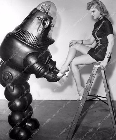 Robby the Robot does the Cinderella routine w Anne Francis 8b20-4254