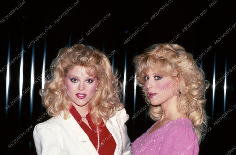 beautiful bombshell sisters Audrey Judy Landers pics 8b20-4490