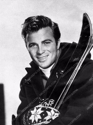 Barry Coe ready for the winter skiing season 8b20-4654