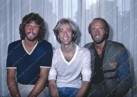 Maurice Andy Robin Barry Gibb The Bee Gees pic 8b20-4681
