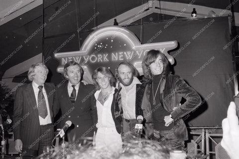 Maurice Andy Robin Barry Gibb The Bee Gees pic 8b20-4692