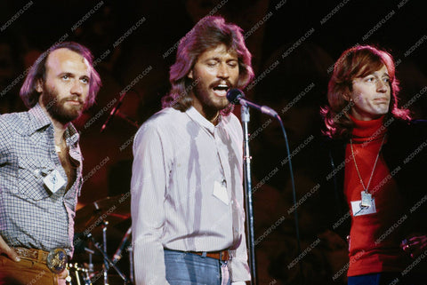 Maurice Andy Robin Barry Gibb The Bee Gees pic 8b20-4717