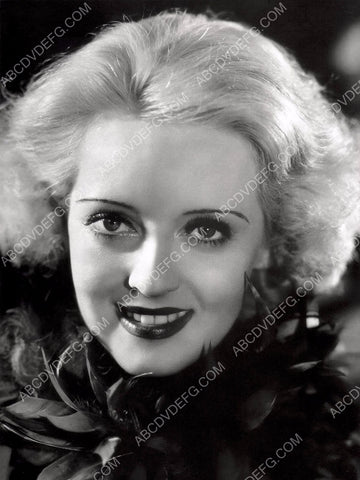 just gorgeous Bette Davis portrait 8b20-4761