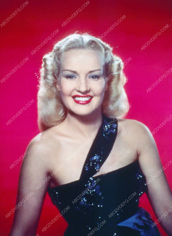 beautiful Betty Grable portrait 8b20-4799